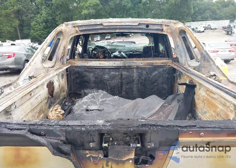 2003 Chevrolet Avalanche 1500 из США, поврежденный, VIN 3GNEC13TX3G193466